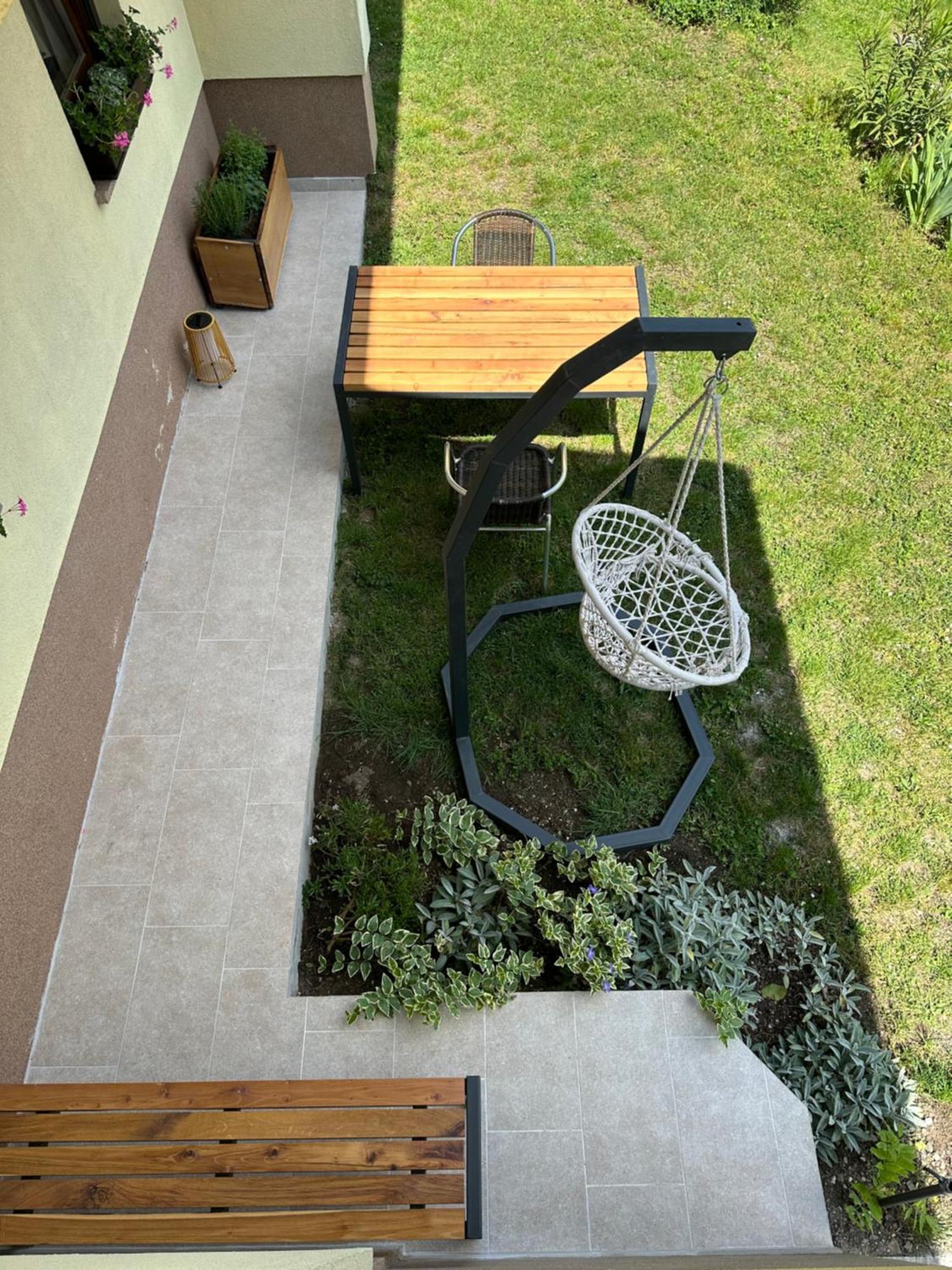Apartma Anze Samec Dobravlje Exterior foto